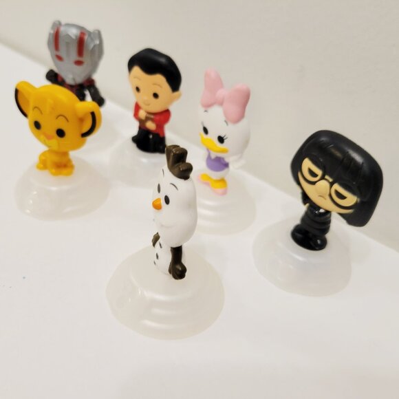 Disney & Marvel Character Mini Figurines Set Of 6 - Picture 3 of 3